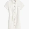 Weißes Jeans-Shirtkleid mit Gürtel Weißes Jeans-Shirtkleid mit Gürtel